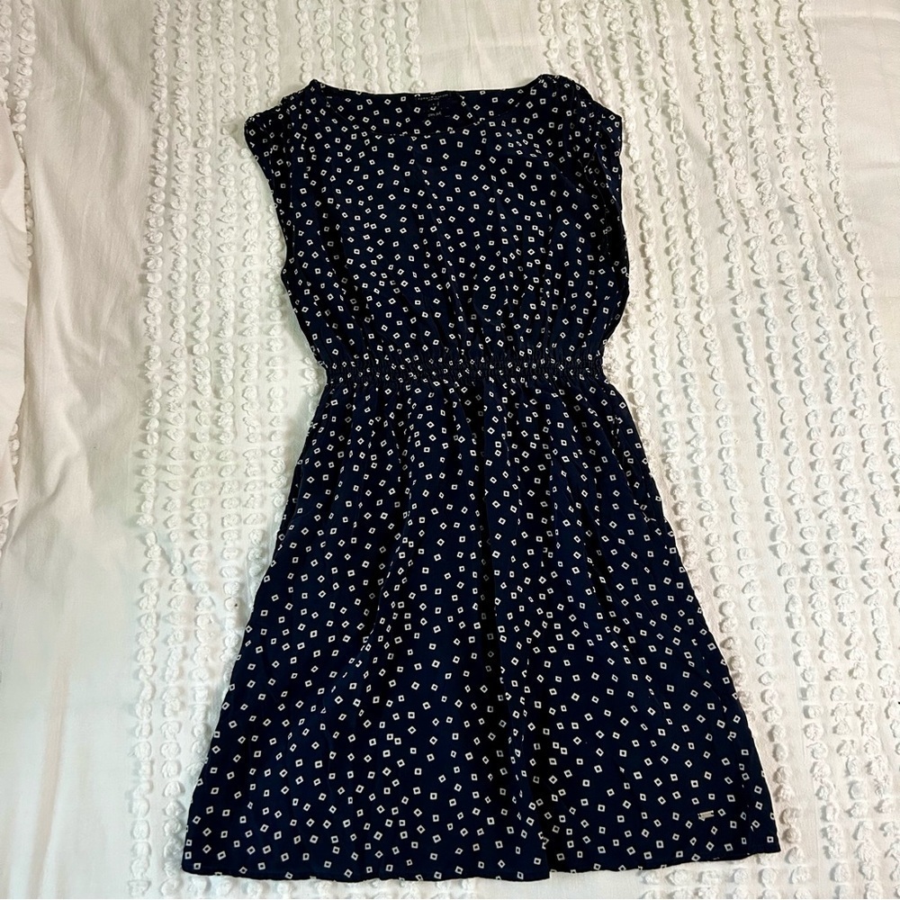 Tommy Hilfiger Women’s Navy Blue & White Geometric Print 100% silk Dress Sz 4 - Picture 12 of 14
